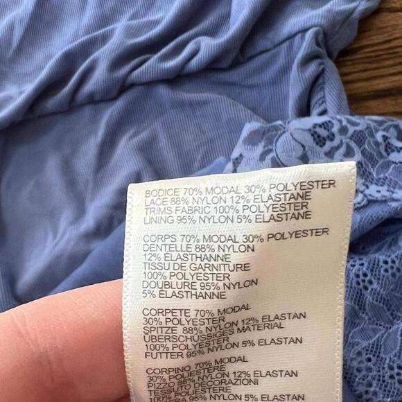 Blue lace flowy satin Free People dress elastic waist sleeveless design new - Picture 6 of 8